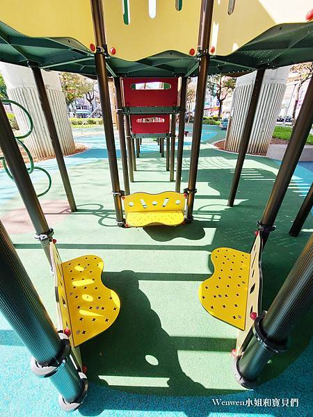 台北特色公園 捷運芝山站明德站線形公園原木遊戲場 優遊磺溪遊戲場 (17).jpg