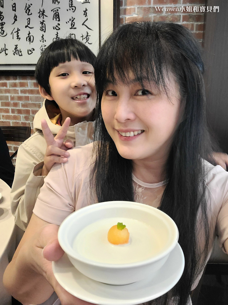 2022秋蟹料理推荐 点水楼怀宁店包厢 椒盐大沙公莲花养生锅 (36).jpg