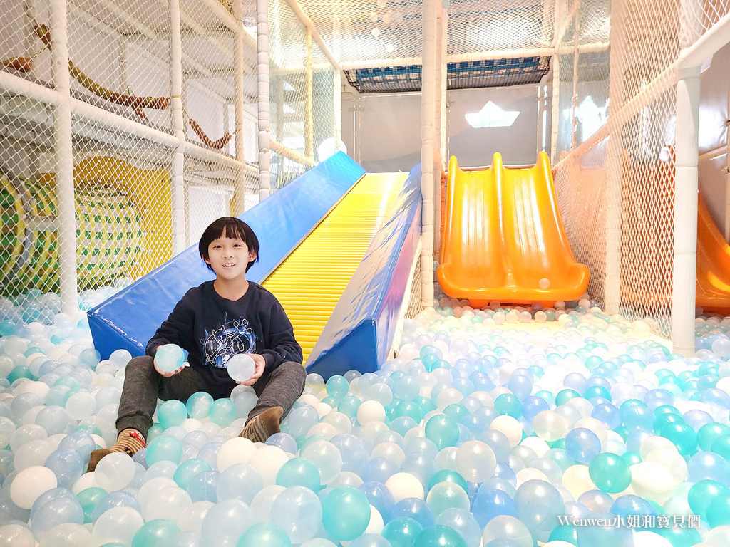 新北市內親子樂園 小島3.5度-Island Aurora淡海漂流館親子餐廳遊戲區 (10).jpg