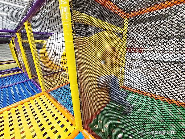 新北親子景點爬爬客樂園室內親子樂園土城日月光廣場 (28).jpg