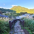 陽明山景點冷水坑停車場對面 七星山登山口 (3).jpg