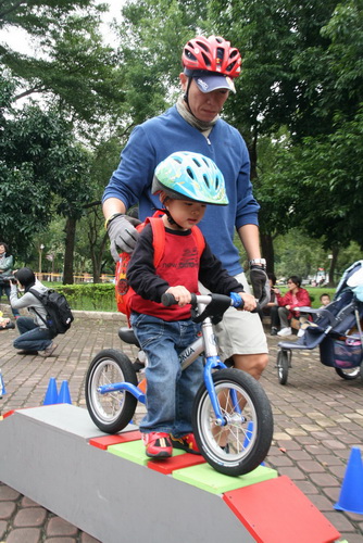 2010.11.18 PushBike中和四號公園活動 (7).JPG