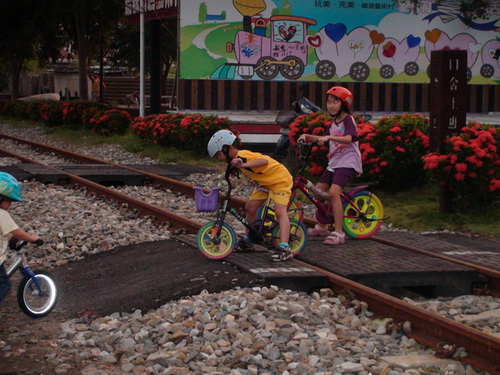 2010.09.25 嘉義鐵道藝術村 (9).JPG