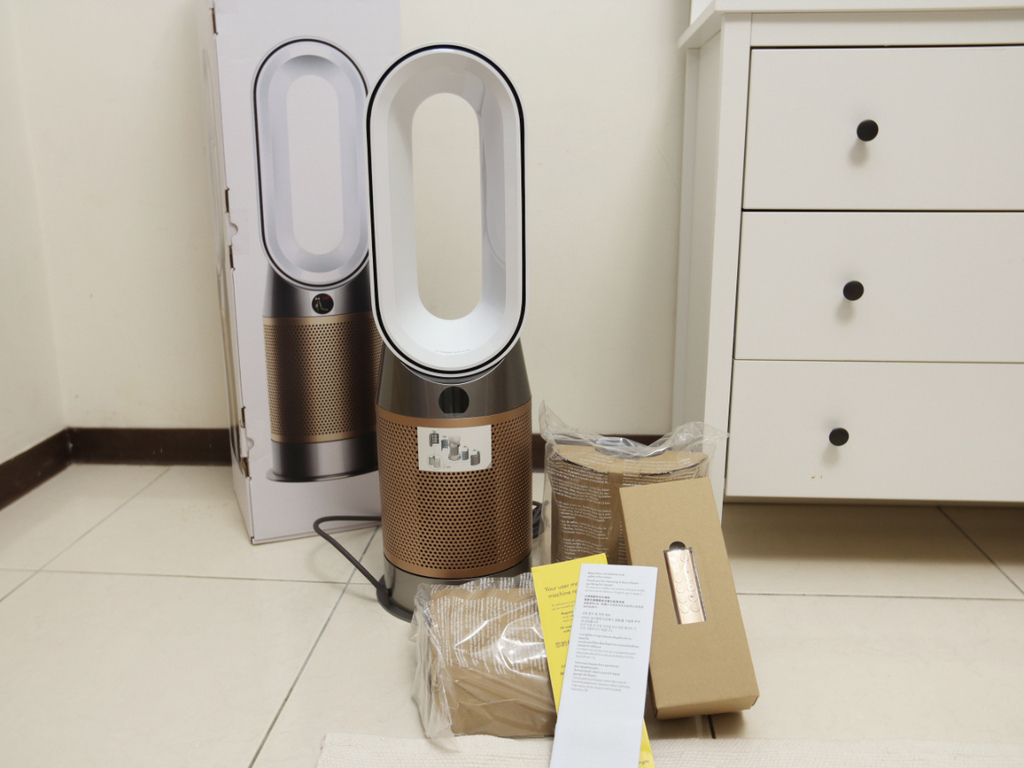 Dyson Purifier Hot+Cool™ Formaldehyde 三合一甲醛偵測涼暖空氣清淨機 HP09 (白金色)3