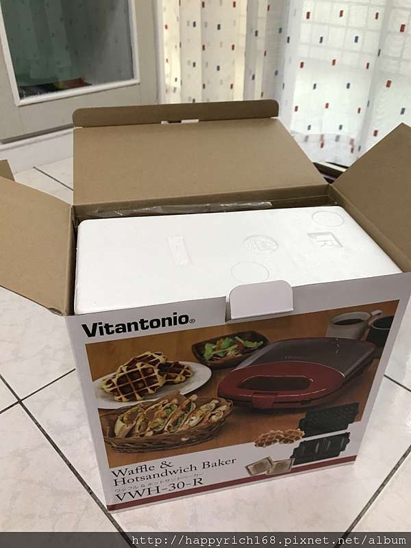 夢幻廚房一定要有的小v鬆餅機 三明治機 Vitantonio Vwh 30 R 鬆餅機開箱文 Happy Healthy Rich 178 痞客邦 夢幻廚房一定要有的小v鬆餅機 三明治機 Vitantonio Vwh 30 R 鬆餅機開箱文 Happy Healthy Rich 178 痞客邦