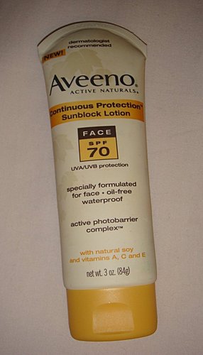 Aveeno SPF 70臉部專用防曬油 2.jpg