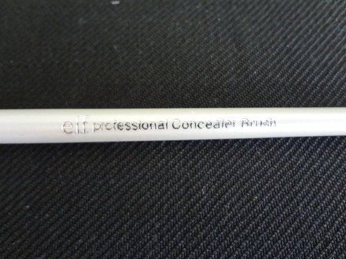 Elf Essential Collection Professional Concealer Brush 9.jpg