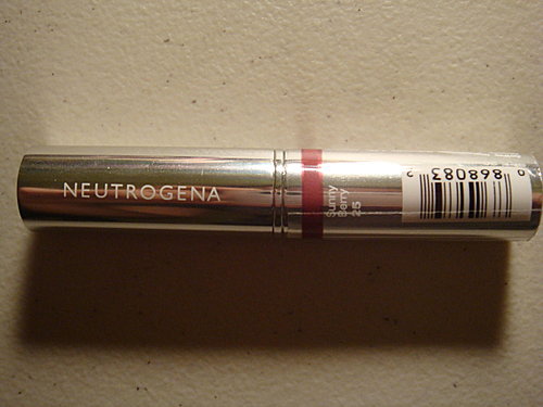 Neutrogena MoistureShine, 25 Sunny Berry 1.jpg