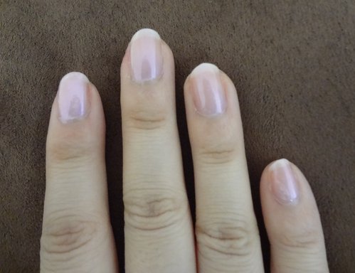 產品心得」－Revlon Nail Enamel (141 Angelic) @ happyrosa720的部落格:: 痞客邦::