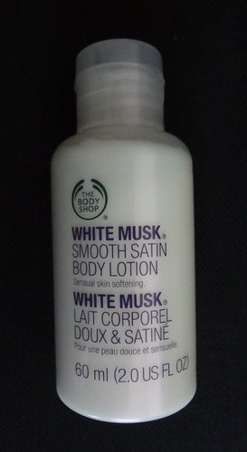 The Body Shop White Musk Smooth Satin Body Lotion 1.jpg