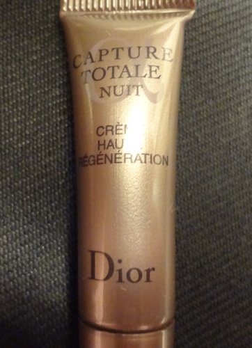 Dior Capture Totale Nuit Creme Haute Generation 3.jpg