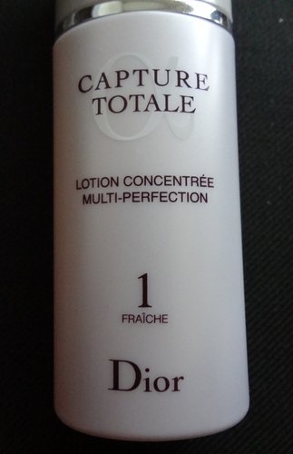 Dior Capture Totale Lotion Concentree Multi-Perfection 3.jpg