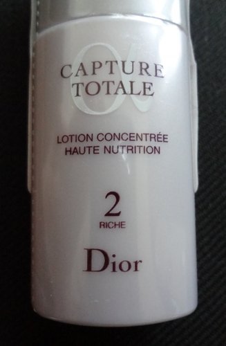Dior Capture Totale Lotion Concentree Haute Nutrition 3.jpg