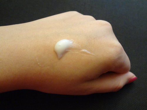 Eucerin Smoothing Repair Dry Skin Lotion 12.jpg