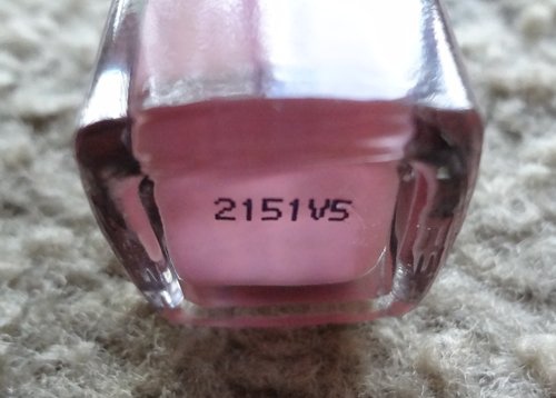 Covergirl Outlast Stay Brilliant Nail Polish (160 Everbloom) 6.jpg