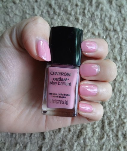 Covergirl Outlast Stay Brilliant Nail Polish (160 Everbloom) 7.jpg