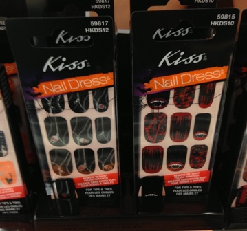 Kiss 2013 Halloween Nail Dress Collection(色號特寫照 2).JPG