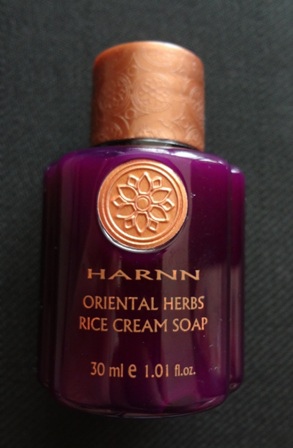 Harnn Oriental Herbs Rice Cream Soap(沐浴乳) 1.JPG