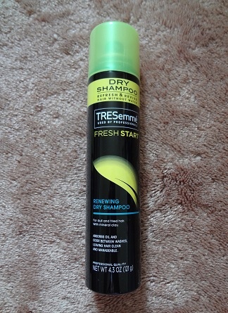 TRESemme Dry Shampoo (Renewing) 1.JPG