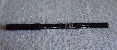 Essence Gel Eye Pencil Waterproof, 01 Black Blaze 1.JPG