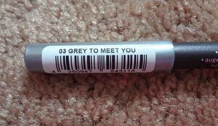 Essence The Smoky Eye Pencil, 03 Grey To Meet You 2.JPG