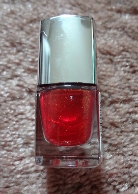 Covergirl Outlast Stay Brilliant Glosstinis Nail Polish (The Hunger Game Collection), 610 Rouge Red 3.JPG