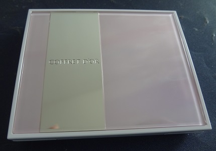 Kanebo(佳麗寶) Coffret D%5Cor 3D立體亮眸眼盒, 02 Mint Brown(巧克力薄荷) 8.JPG