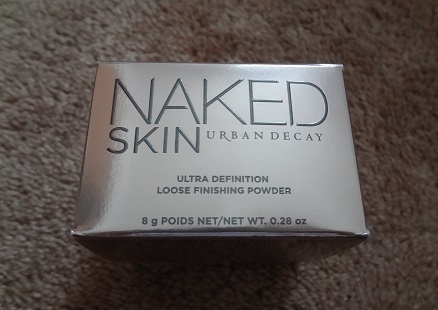 Urban Decay Naked Skin Ultra Definition Loose Finishing Powder , Naked Medium Light 1.JPG