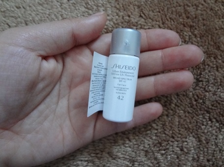 Shiseido Urban Environment Oil-Free UV Protector Broad Spectrum SPF 42 For Face 9.JPG