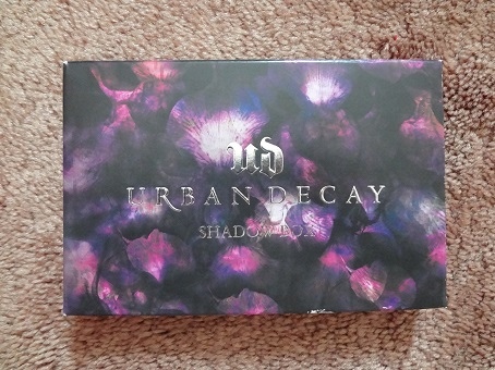 Urban Decay Shadow Box (2014 Holiday Collection) 1.JPG