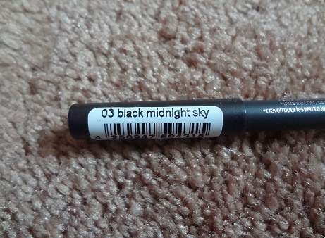 Essence Extreme Lasting Eye Pencil, 03 Black Midnight Sky 6.JPG