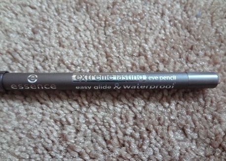 Essence Extreme Lasting Eye Pencil, 05 Rockin%5C  Taupe 2.JPG