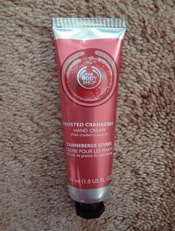 The Body Shop Frosted Cranberry Hand Cream (2014 Holiday Limited Edition Collection) 1.JPG