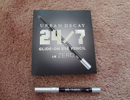 Urban Decay 247 Eye Pencil, Zero 1.JPG