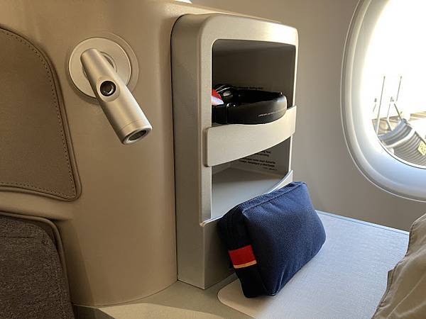 Iberia 伊比利亞航空商務艙之旅(舊金山~馬德里)