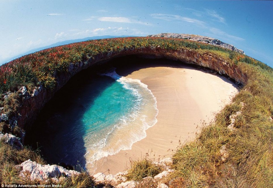 洞穴海灘