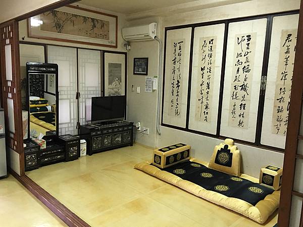 IMG_0419.jpg IMG_0419.jpg