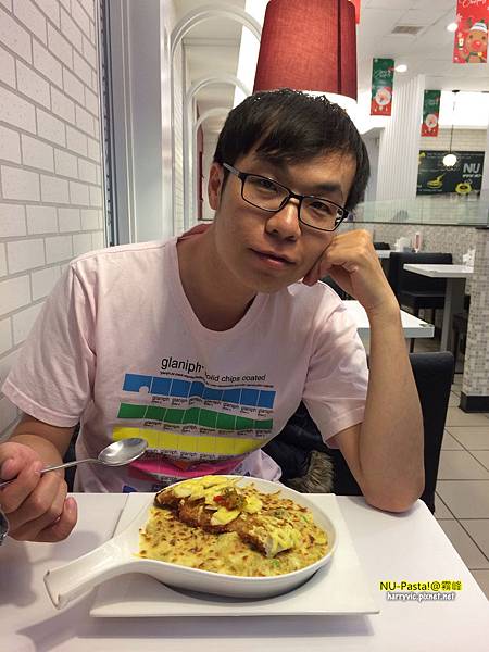 南洋咖哩奶香蘋果豬排焗飯 南洋咖哩奶香蘋果豬排焗飯