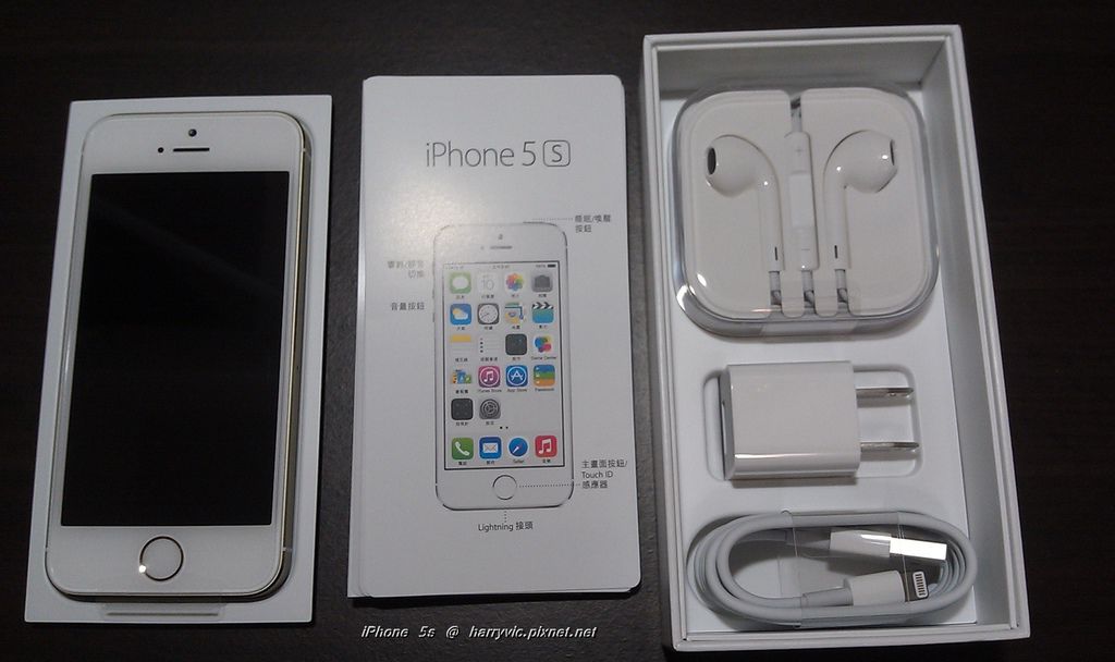 iPhone 5s 內容物 iPhone 5s 內容物