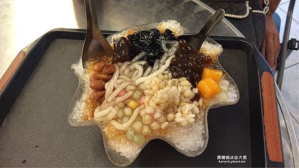 旺仔黑砂糖刨冰豆花 旺仔黑砂糖刨冰豆花