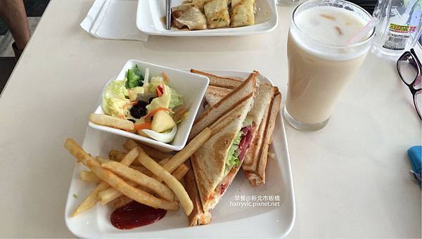 我的吐司堡和豆漿 我的吐司堡和豆漿
