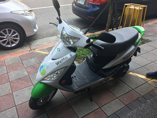 WeMo 電動機車