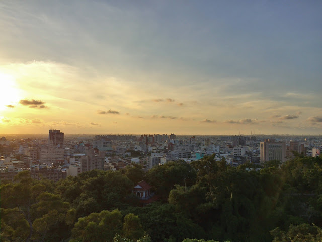 彰化八卦山夕陽-右