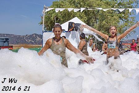 20140621 mud run(34).JPG