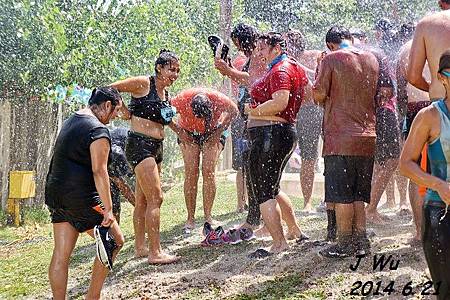 20140621 mud run(38).JPG