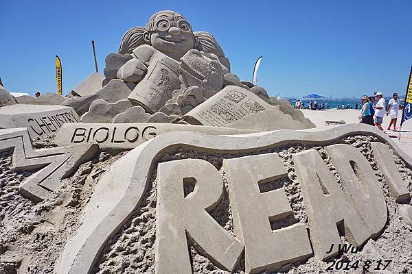 20140817 LB sand sculpture (23).JPG