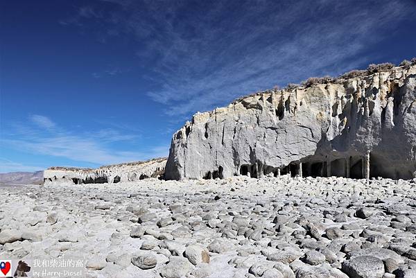 加州 湖濱石柱 Crowley Lake  (17).JPG