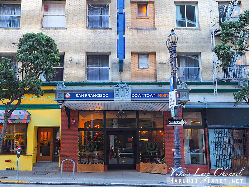 Hi San Francisco Downtown Hostel.jpg Hi San Francisco Downtown Hostel.jpg