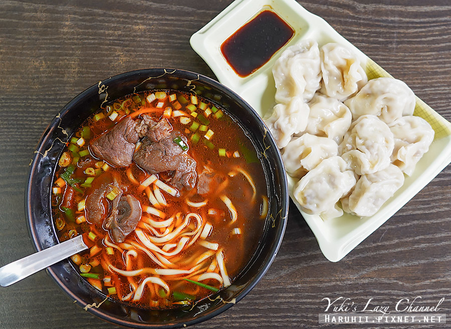 [食記] 新莊 阿忠牛肉麵：在地的30年老字號