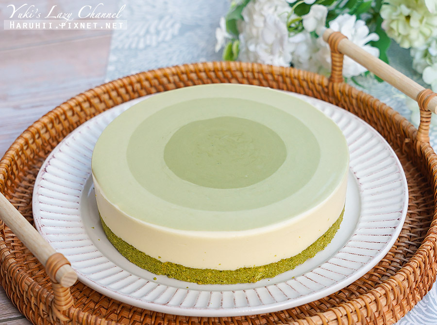 [食譜] 抹茶漸層生乳酪蛋糕，免烤箱做美美漸層